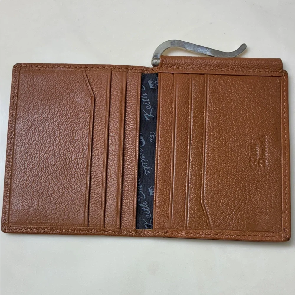 Elegant Brown Leather Money Clip